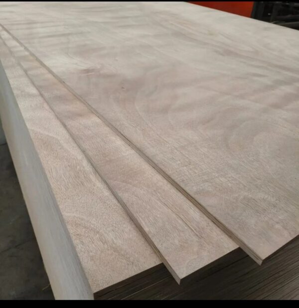 Plywood 14mm Birch Face