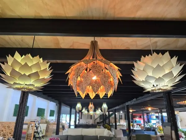 LEAF DESIGN Birch Plywood pendant - Image 3